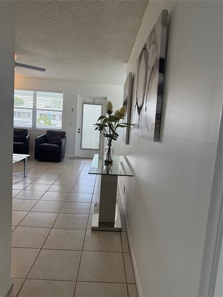 Building Photo - 144 Farnham F