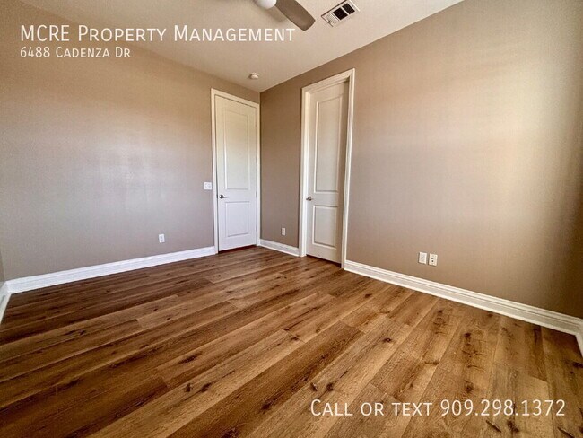 Building Photo - 6488 Cadenza Dr