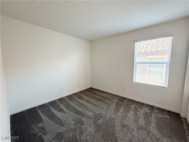 Building Photo - 8011 Cavazzo Ave