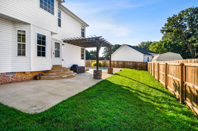 Building Photo - 3378 Poplar Hill