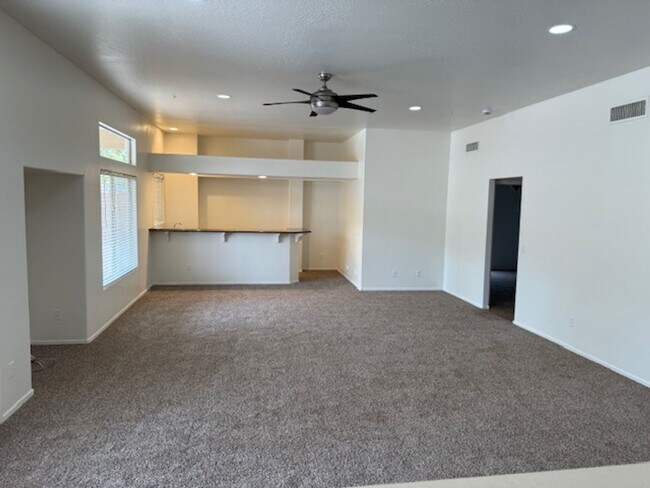 Building Photo - Flag Homes - 029