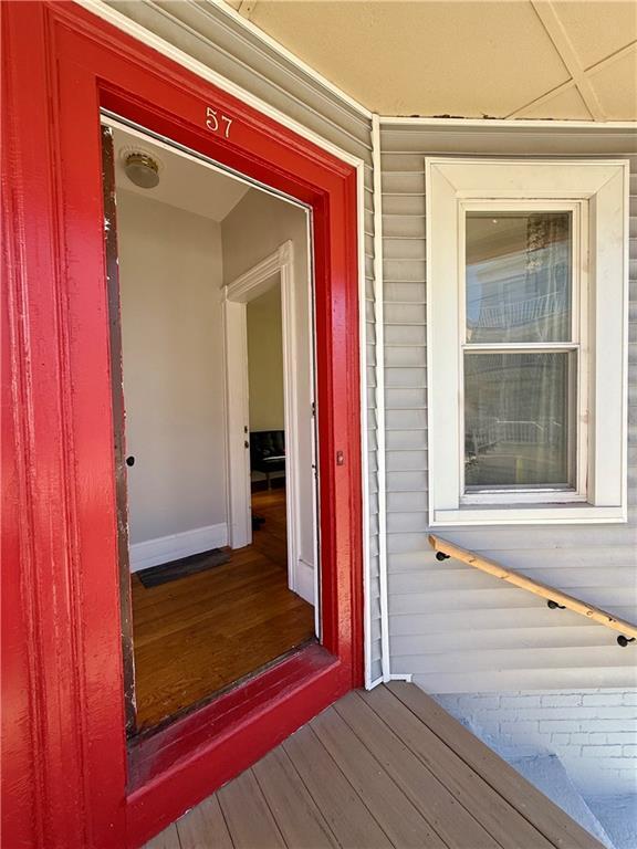 Building Photo - 57 Robin St