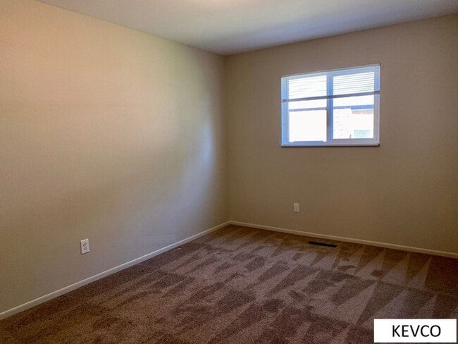 Building Photo - 1616-1618 Palm Dr