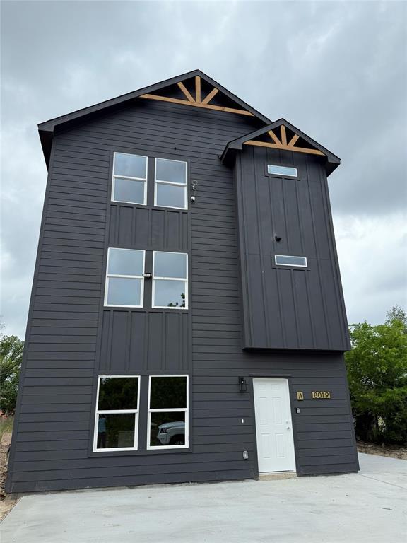 Building Photo - 8019 Birmingham St