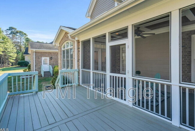 Building Photo - 3705 Westbury Lake Dr