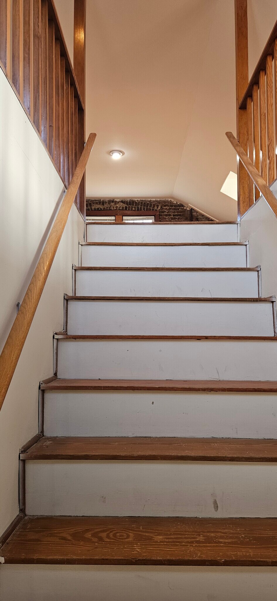 Building Photo - 506 E Liberty St