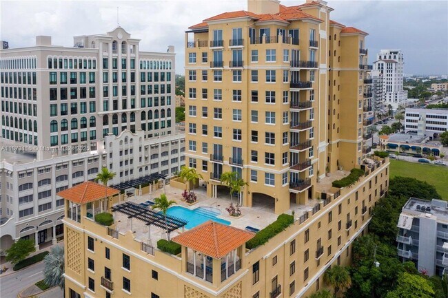 Building Photo - 1607 Ponce de Leon Blvd