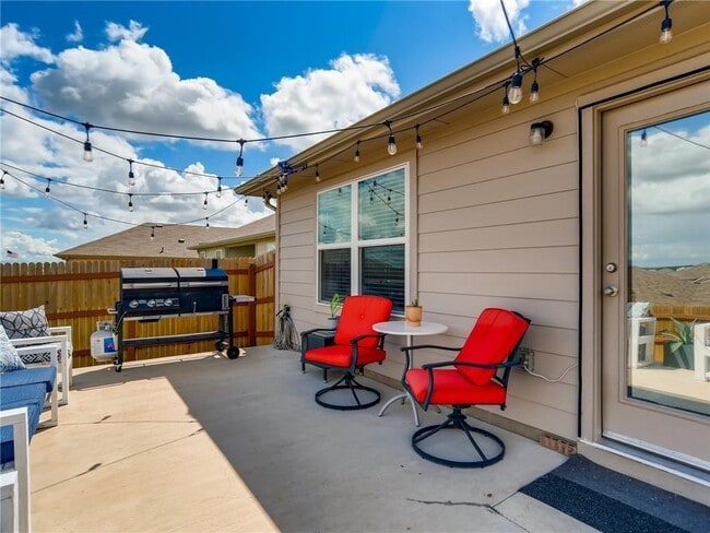 Building Photo - 5909 Ronee Leah Dr