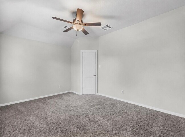 Building Photo - 731 Lacebark Elm Trl
