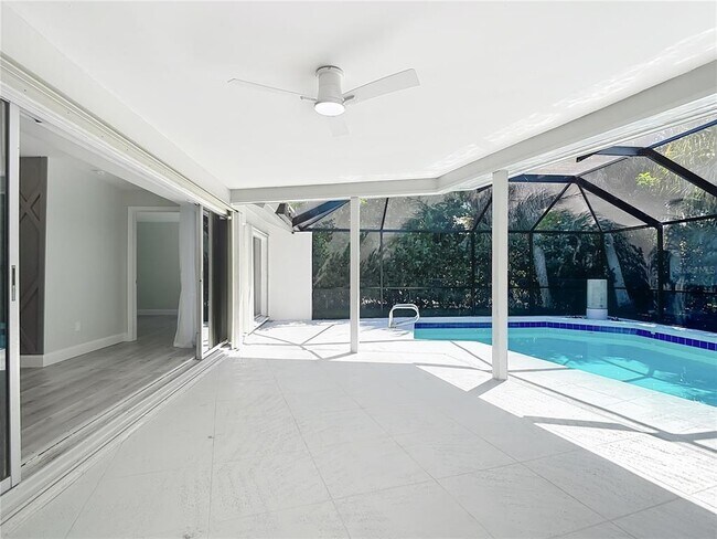 Building Photo - 620 N Barfield Dr