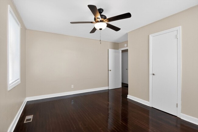 Building Photo - Updated 3 Bedroom Home Near Camp North End