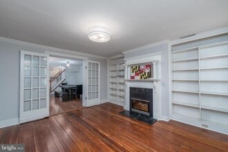 Building Photo - 1153 Riverside Ave
