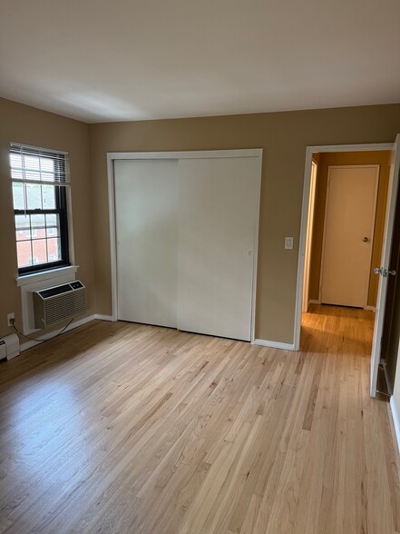 Building Photo - 387 Passaic St