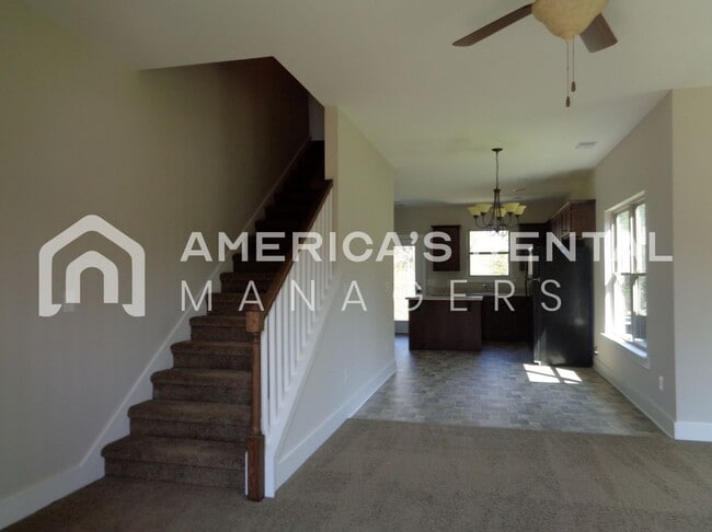 Building Photo - Beautiful Home for Rent in Tuscaloosa... Available to View Now!!!