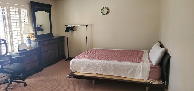 Building Photo - 2728 Bayo Ct