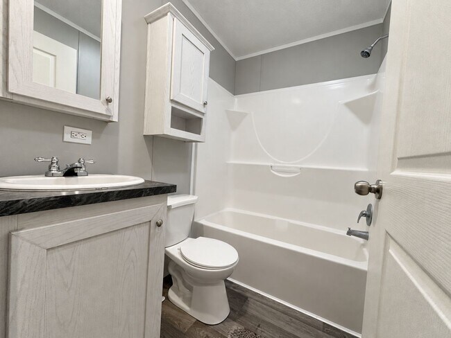Building Photo - 270 Spruce