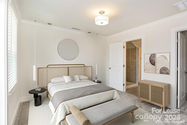 Building Photo - 256 Freeland Pl