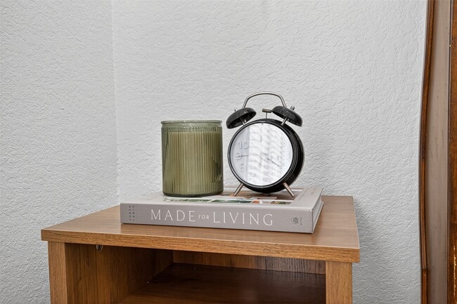 Building Photo - 1505 Wentworth St