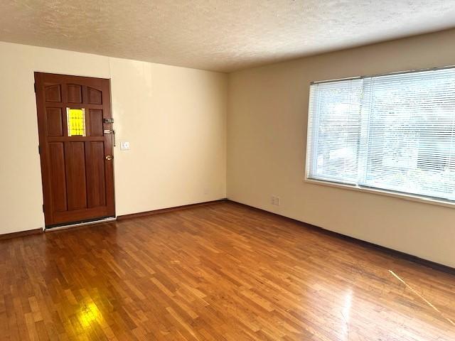 Building Photo - 2 bedroom in Seattle WA 98103