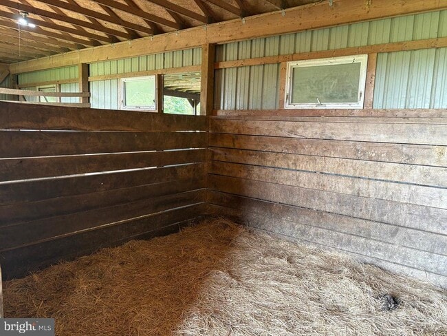 Building Photo - 137 Elk Ranch Park Rd