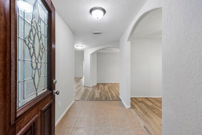 Building Photo - 21810 Colter Stone Dr