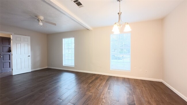 Building Photo - 2027 Whispering Springs Dr