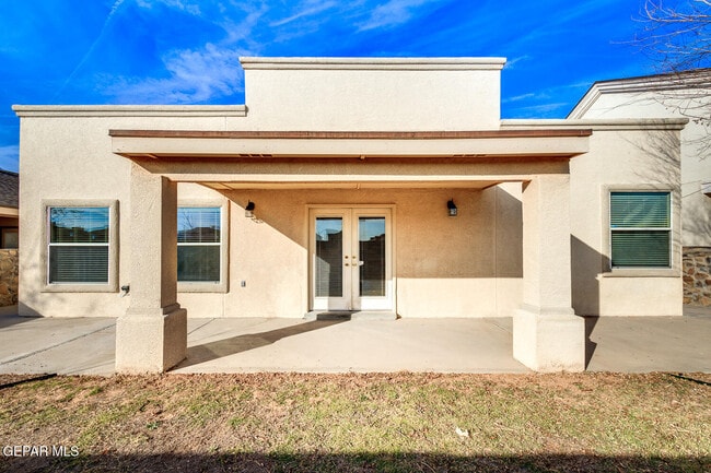 Building Photo - 12344 Tierra Limpia Dr