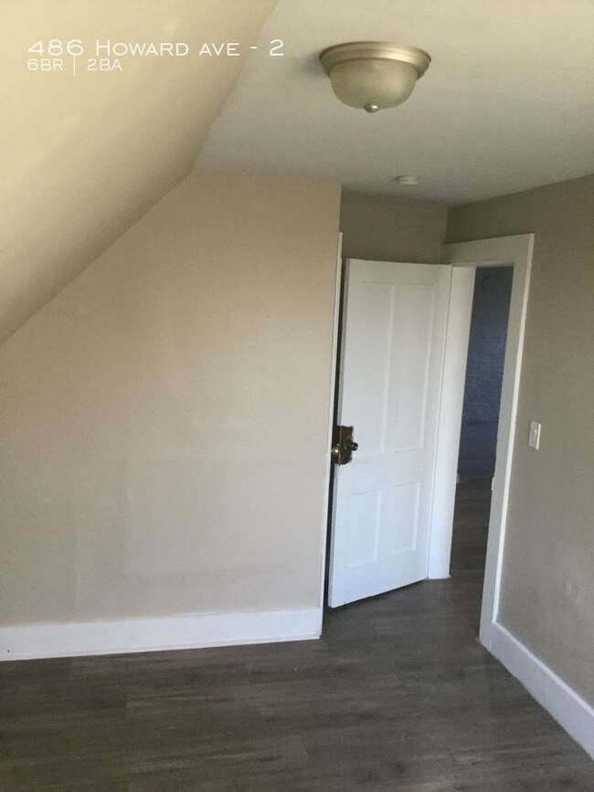 Building Photo - 6 bedroom in New Haven CT 06511