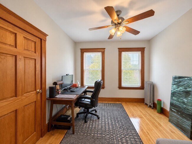 Building Photo - 51-53 Marblehead St