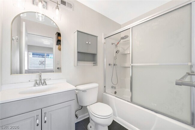 Building Photo - 4565 Meridian Dr