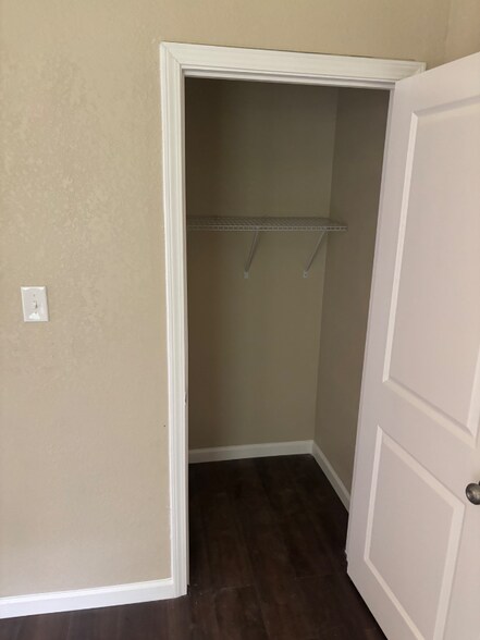 Building Photo - 660 Wingate St