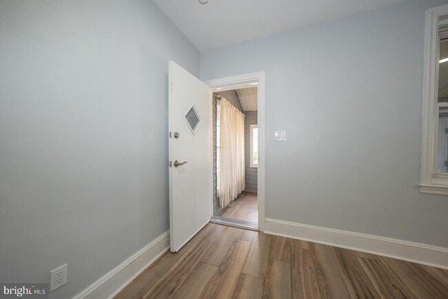 Building Photo - 145 Summit Terrace