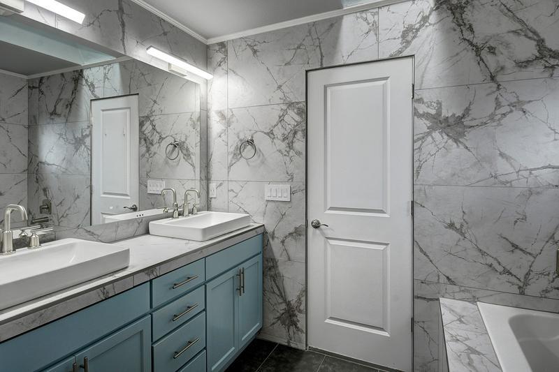 Building Photo - 12206 Densmore Ave N