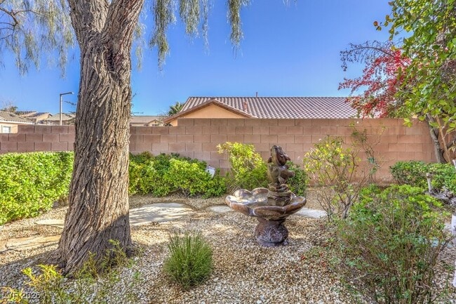 Building Photo - 10191 Refuge Ct