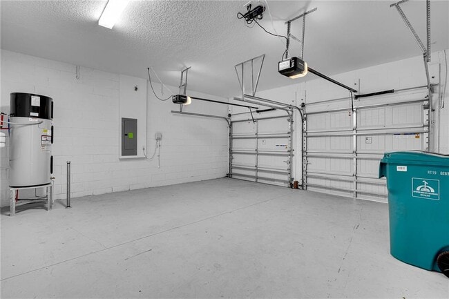 Building Photo - 12111 Imaginary Way