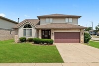 Building Photo - 3118 145th St