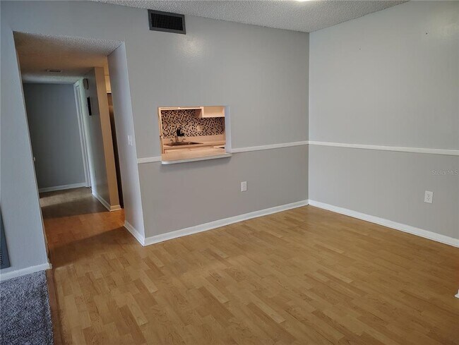 Building Photo - 3242 S Semoran Blvd