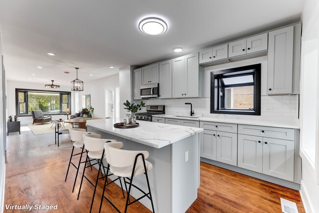 Building Photo - 2508 Kenilworth Ave