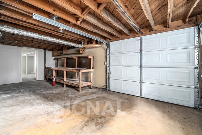 Building Photo - 816 86th Pl S