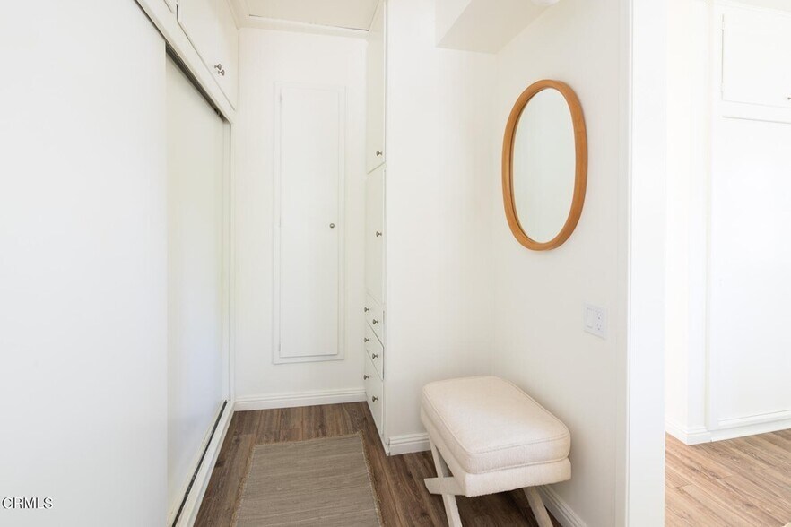 Master Walk-in Closet - 370 Grace Dr
