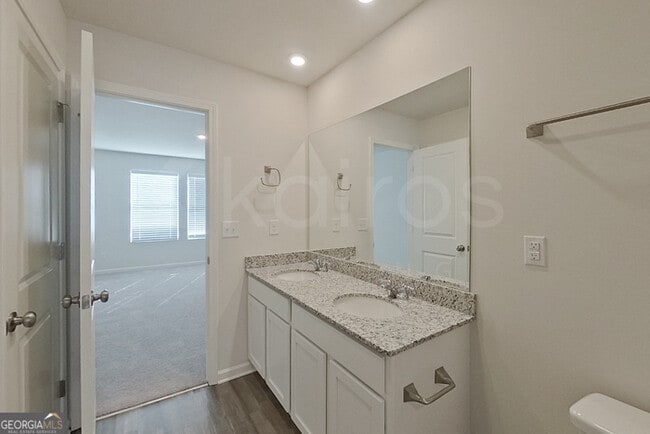 Building Photo - 195 Price Ml Trl