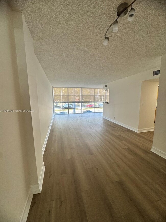 Building Photo - 2000 Atlantic Shores Blvd