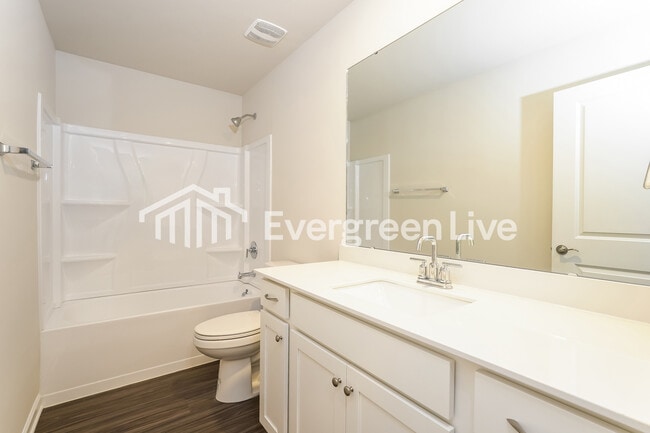 Building Photo - 108 Brk Frst Ct