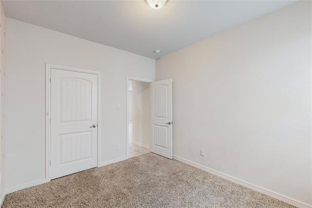 Building Photo - 9436 Smiths Park Ln