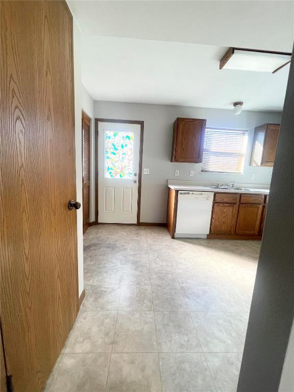 Building Photo - 308 Southgate Dr