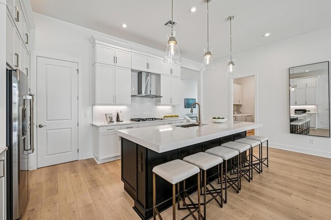 Building Photo - 13621 Le Christine Dr