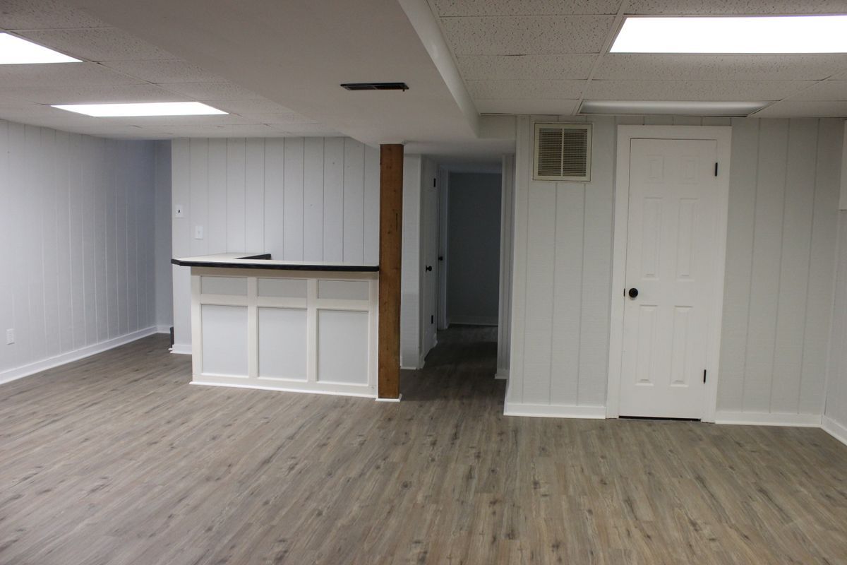 Building Photo - 9033 Rapidan Dr