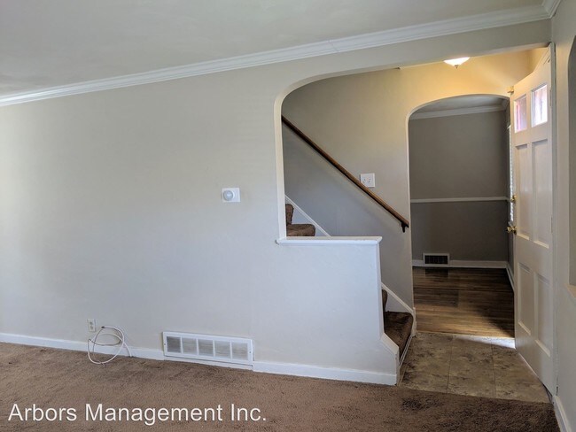 Building Photo - 3 br, 1.5 bath House - 3806 Greensburg Pike