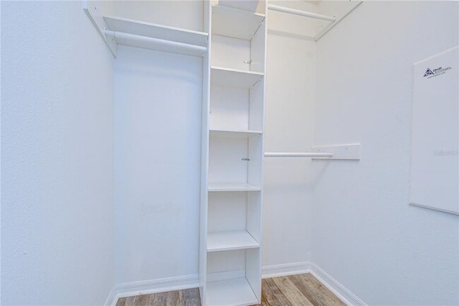 Building Photo - 6010 Skylarkcrest Dr