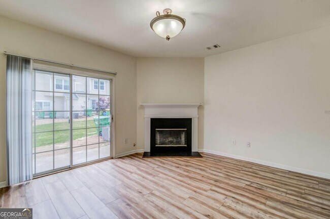 Building Photo - 3285 Hidden Cove Cir NW